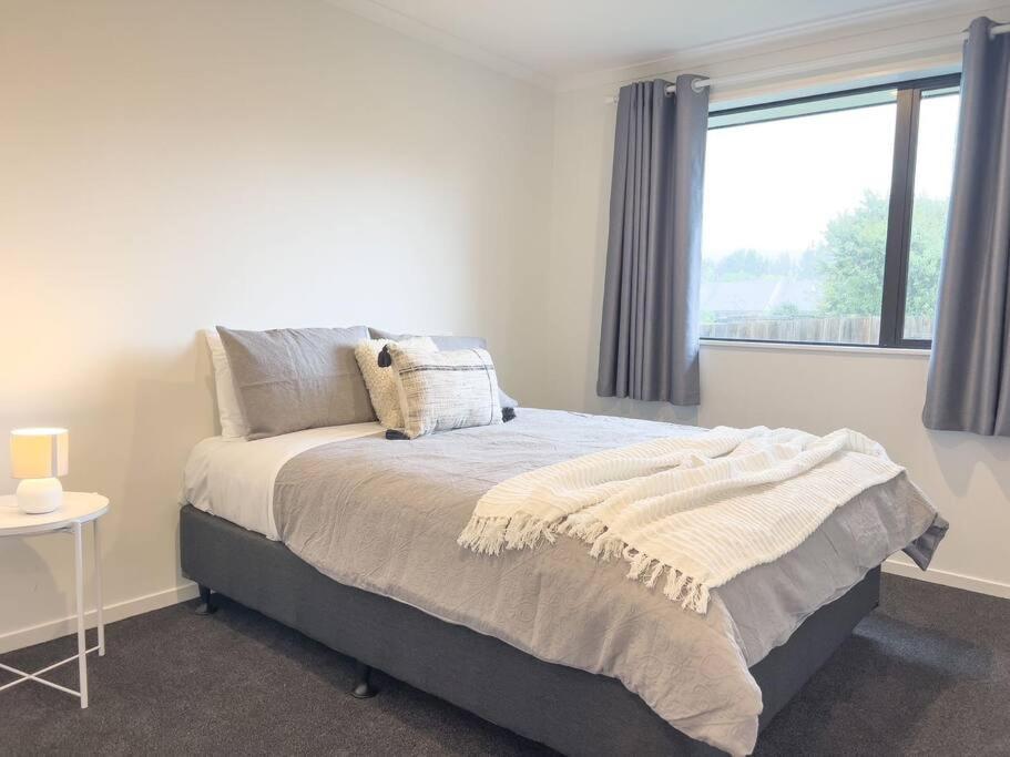 Rotorua Sunshine Brand New 4 Bedroom House Eksteriør bilde