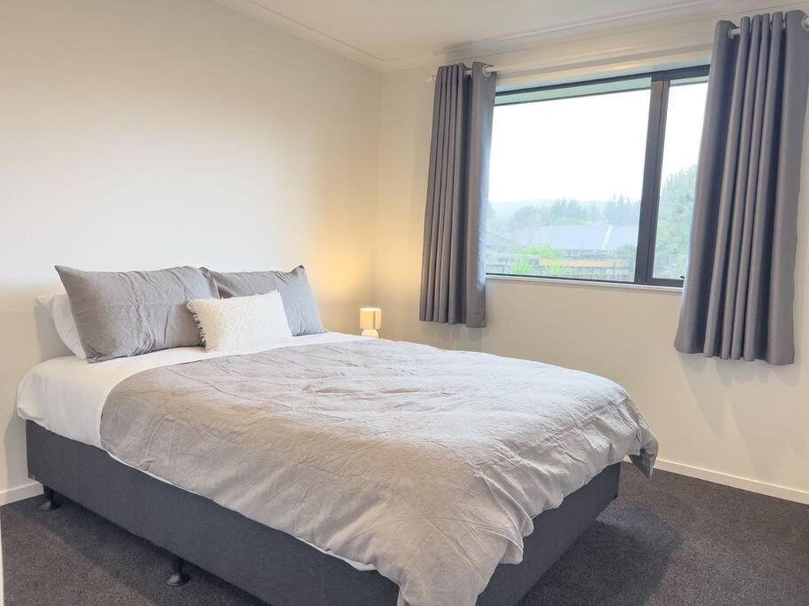 Rotorua Sunshine Brand New 4 Bedroom House Eksteriør bilde